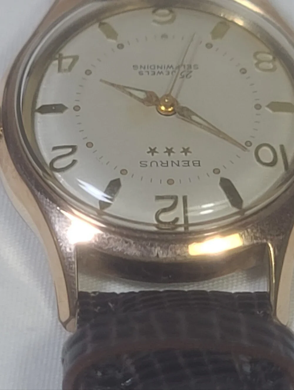 Vintage Benrus Men's Automatic 25 Jewels Swiss Made Watch